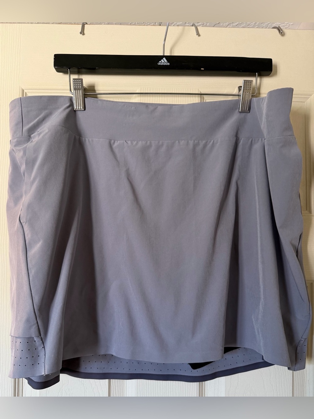 Annika Cutter and Buck Women's Light Gray Skirt  with Built-In Shorts Never Worn